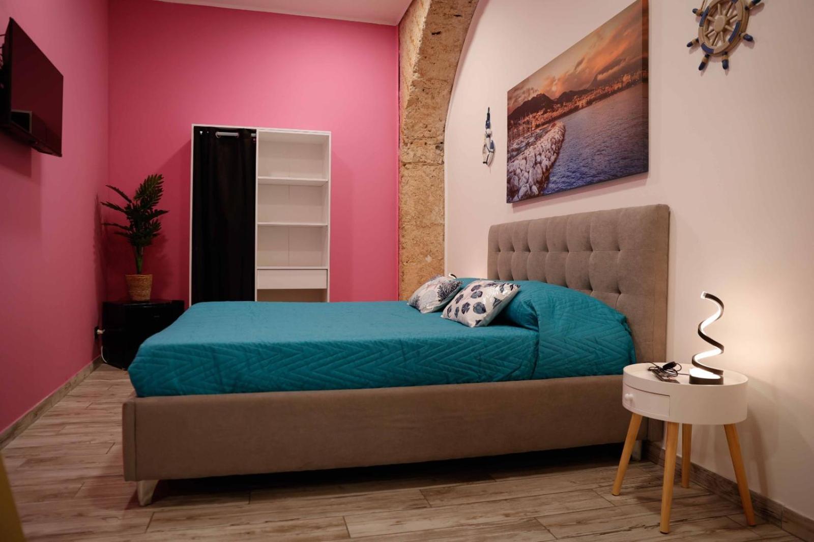 Stay In The Heart Of Salerno - Near The Duomo "La Finestra Sul Borgo" Екстериор снимка